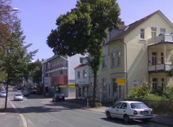 Ihr 1 und 1, 1&1 Partner Shop in 32545 Bad Oeynhausen, Herforder Stra�e 1, Telefon: 05731 / 254535. Service auch in Bielefeld, Detmold, G�tersloh, Minden, Paderborn!